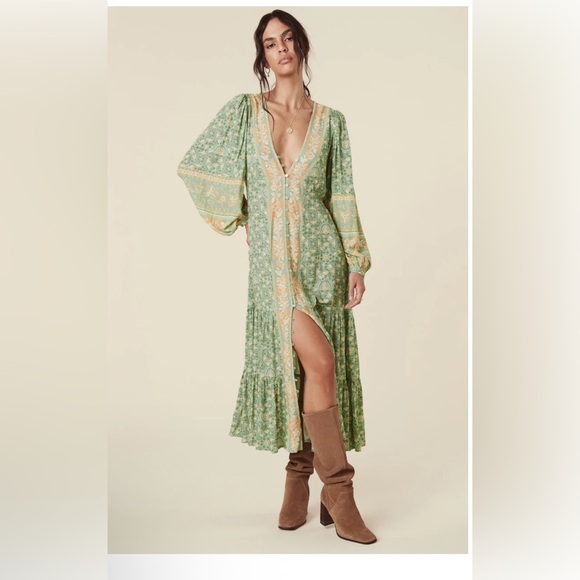 /traded/🦚 Spell: Madame Peacock Button Through Gown - Picture 2 of 16